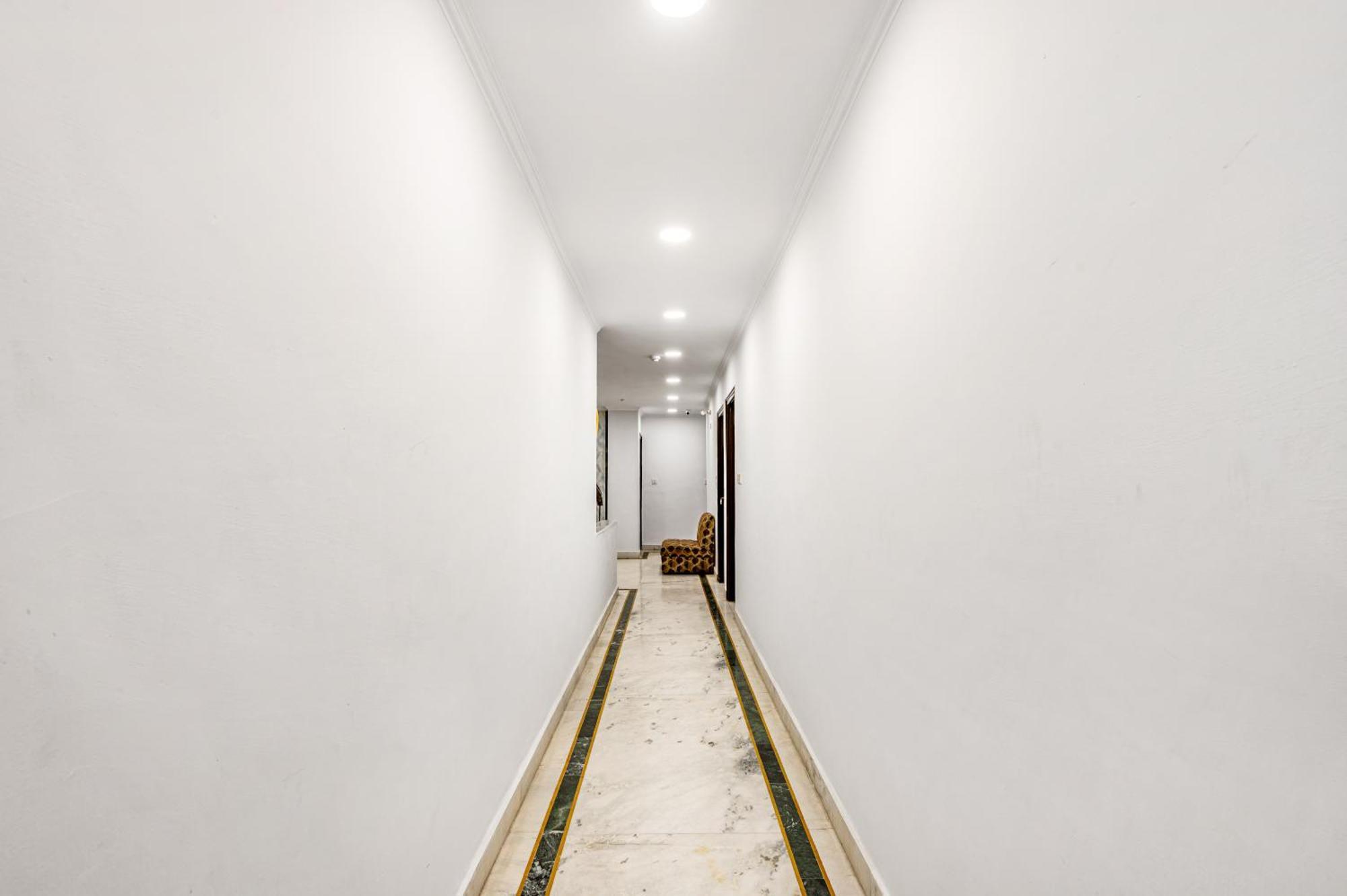 Hotel Nice Palace Delhi  Esterno foto