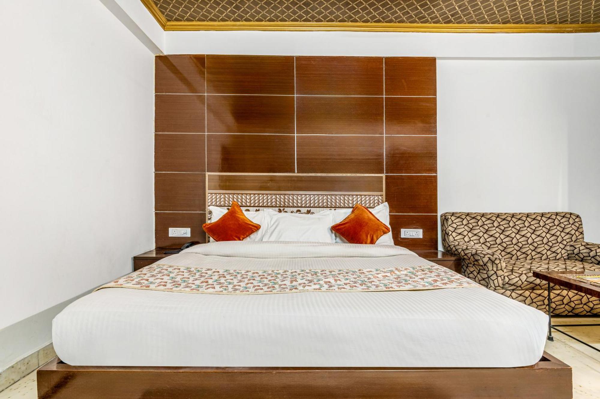 Hotel Nice Palace Delhi  Esterno foto